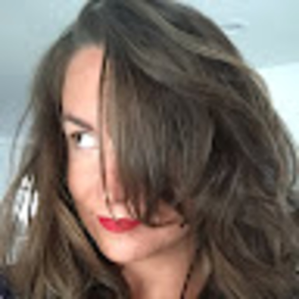 Meet your Posher, Elena